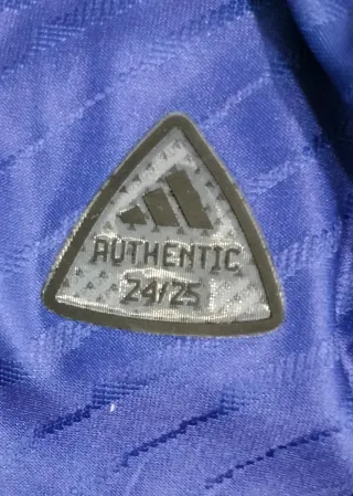 Camiseta Real Madrid Vini Jr Y-3 Morada Talla S