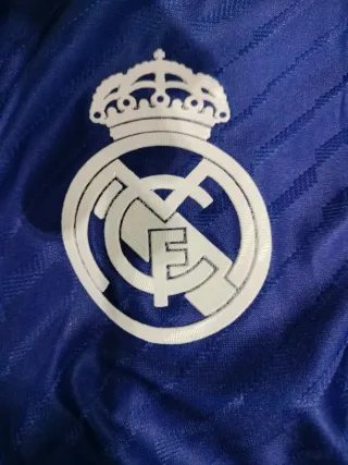 Camiseta Real Madrid Vini Jr Y-3 Morada Talla S