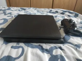 PS4 Slim 500GB+10Juegos+Mando.En Buen Estado