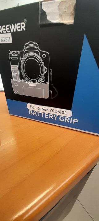 Máquina Fotográfica Reflex (DSLR) Canon EOS 90D