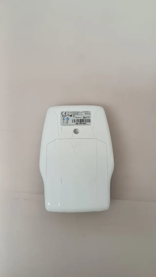 Compex Fit 1.0 Electroestimulador B1Y1364