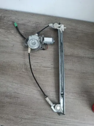 Elevalunas Eléctrico Puerta Conductor Microcar 2