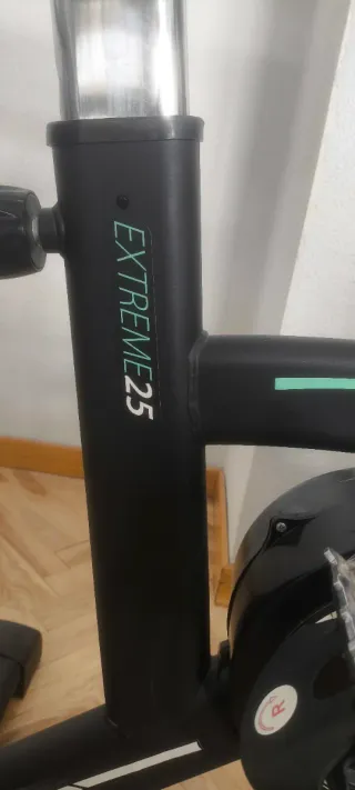Bicicleta Estática Cecotec modelo Extreme 25