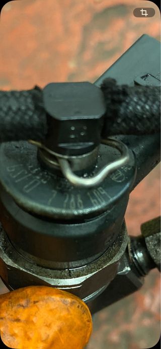 2 Inyectores BMW e46 320d m47 204D4