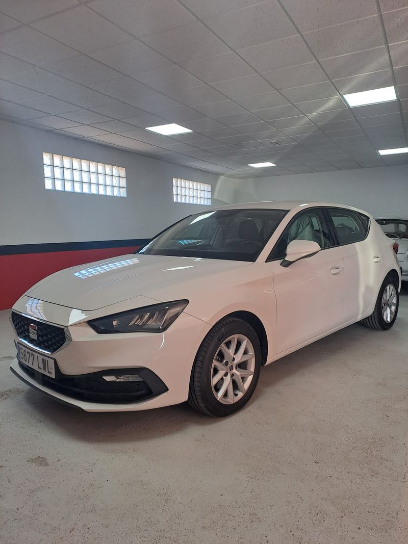 SEAT León 2022, foto 2