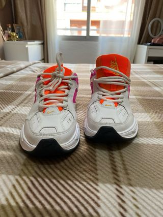 Zapatillas Nike Naranja y Rosa