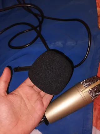 Micrófono Behringer C-1 Dorado