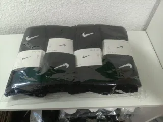 12 Pares Calcetines Nike Dri-Fit Talla 42-46