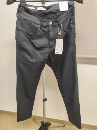 Pantalón Mango Negro