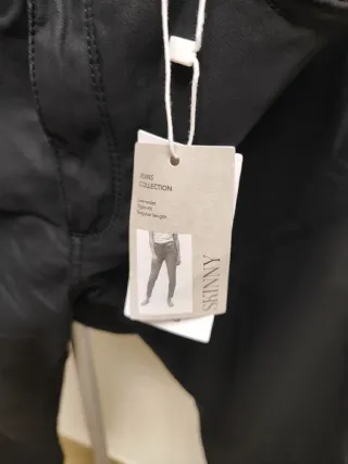 Pantalón Mango Negro