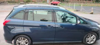 Ford Grand C-MAX 2011