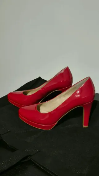 Zapatos de tacón S.Oliver rojos talla 39