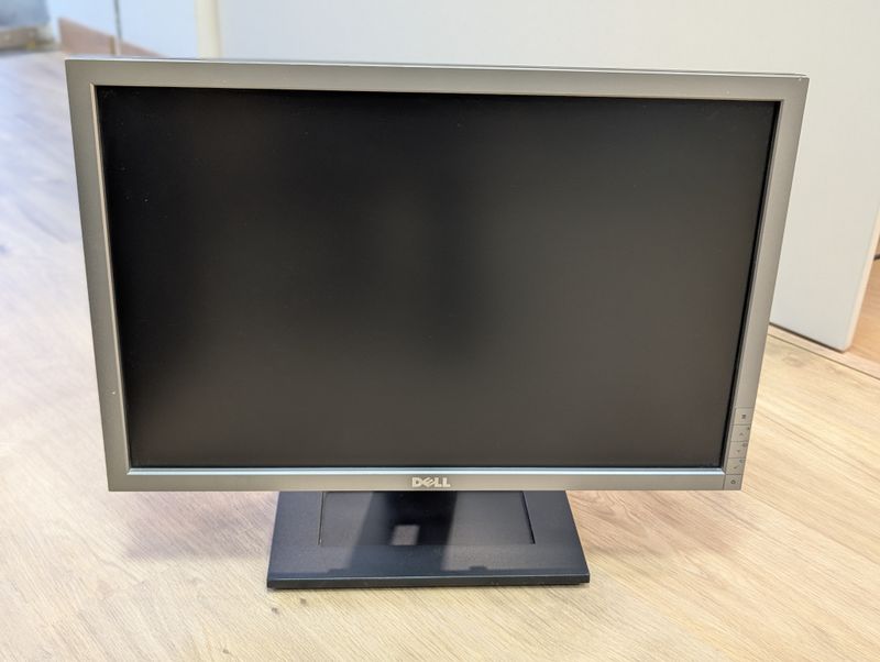 Ordenador Dell  T3500 ordenador + Monitor Dell