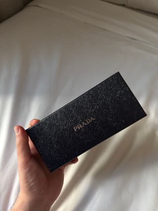 Vendo gafas de sol Prada originales