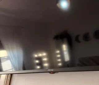 TV PEAQ 40 casi sin uso y con garantía