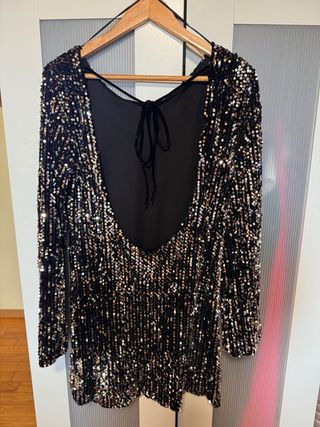 Vestido lentejuelas negro y dorado