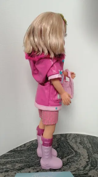 Nancy New (2016) Muñeca