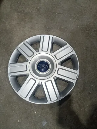 Tapacubos Ford Focus C-Max