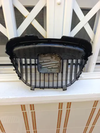 Rejilla Parachoques Delantero original Seat