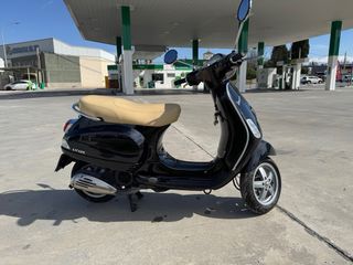 Vespa LX 125 ie