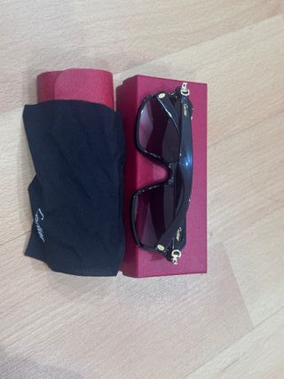 Gafas Cartier Negras y Doradas