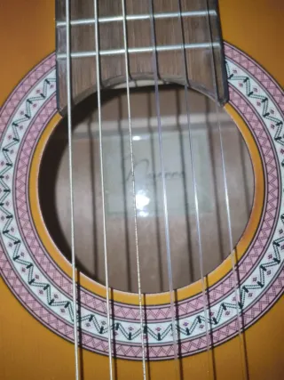 Guitarra Navarra Clásica