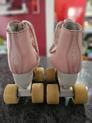 Patines artísticos rosas