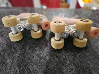 Patines artísticos rosas