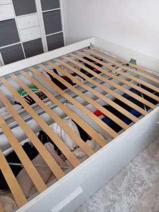 Cama Ikea 4 Cajones incluye colchon y somier