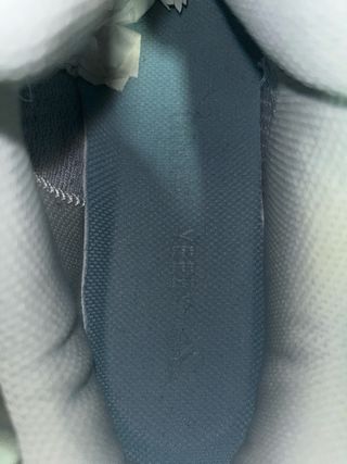 Adidas Yeezy 700 Gris Naranja