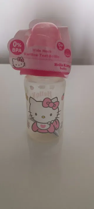 Pack Hello Kitty: Biberón y Chupetes