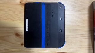 Nintendo 2DS + Pokémon Platino