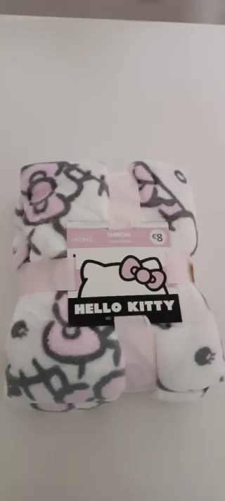 Manta Hello Kitty 8€