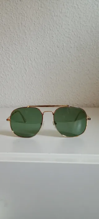 Gafas de sol piloto vintage doradas
