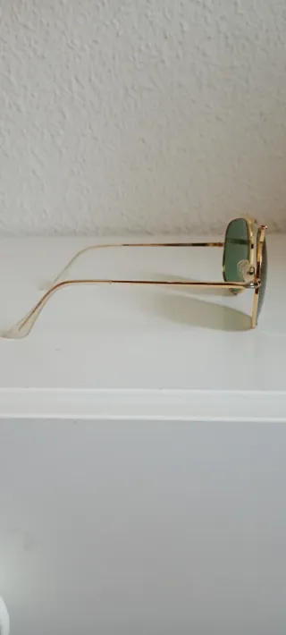 Gafas de sol piloto vintage doradas