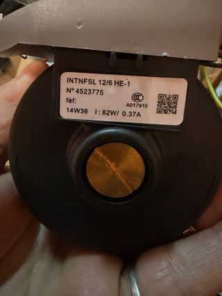 Bomba circuladora caldera PA66 GF30