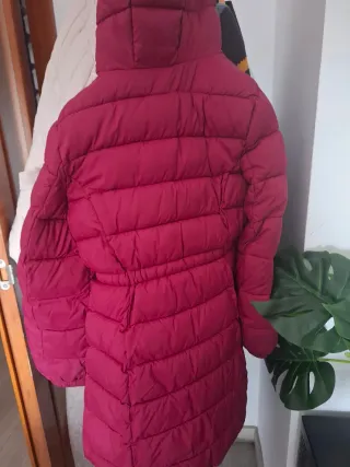 Plumífero niña Benetton 140cm (8-10 años)