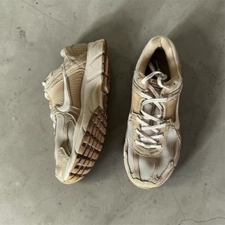 Nike Zoom Vomero Beige