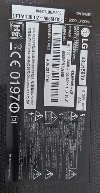 TV LG Negra para colgar