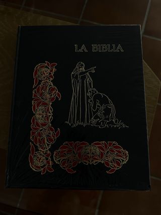 Biblia infantil en forma de tebeo
