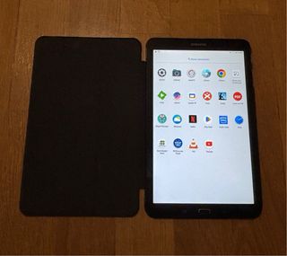 Tablet Samsung SM-T560