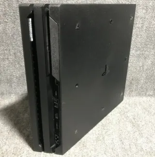 "PS4 Pro 1TB Edición Fortnite"