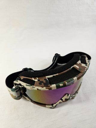 Gafas de esquí con diseño camuflaje