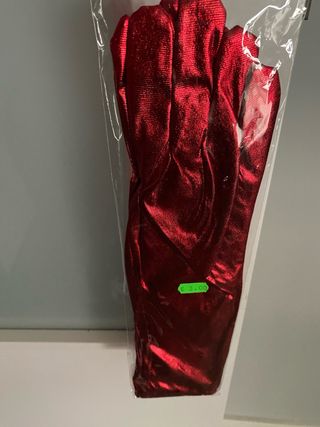 Guantes largos de satén rojo