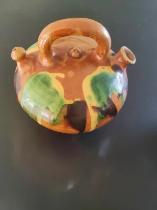 2 Botijos de cerámica para coleccionistas