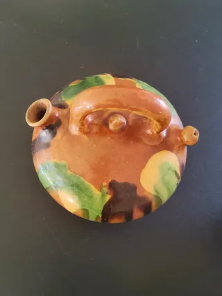 2 Botijos de cerámica para coleccionistas