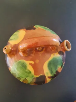 2 Botijos de cerámica para coleccionistas