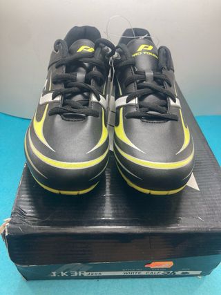Scarpe calcio ProTouch 38 nuove