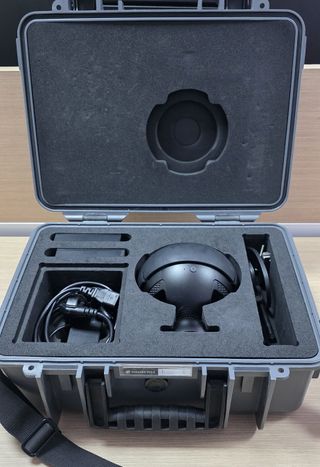 Cámara Insta360 Pro 2 con accesorios