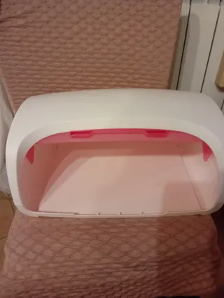 Contenitore porta pane bianco e rosa